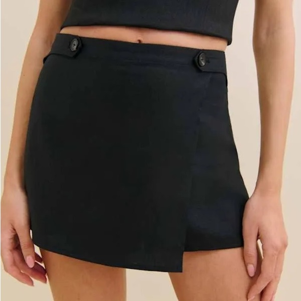 Reformation Clover Linen Micro Skort Black - Size 6